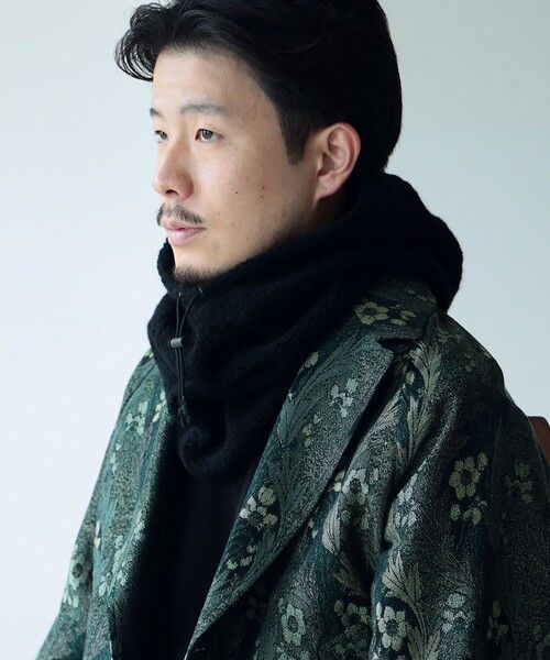 fennica（フェニカ）の「cableami / RECYCLE WOOL HOOD フード（ニットキャップ/ビーニー・メンズ・ブラック/ベージュ・ONE SIZE）」の2枚目の写真