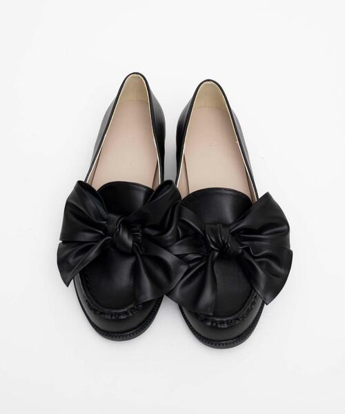 WEGO（ウィゴー）の「WEGO/リボンローファー（ローファー・レディース・ブラック系その他2/アイボリー/ブラック・MEDIUM/LARGE）」の6枚目の写真