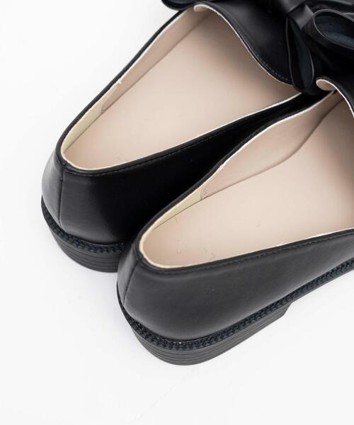 WEGO（ウィゴー）の「WEGO/リボンローファー（ローファー・レディース・ブラック系その他2/アイボリー/ブラック・MEDIUM/LARGE）」の5枚目の写真