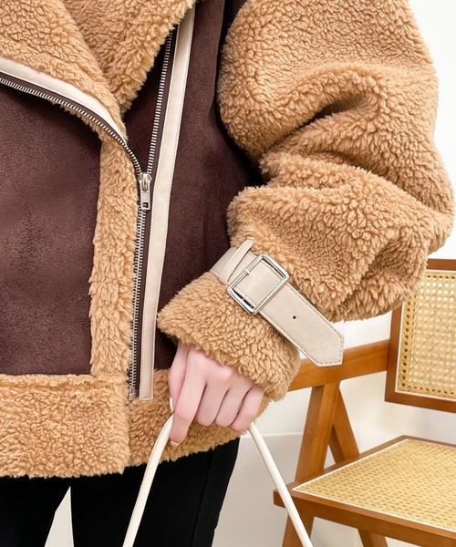 ABITOKYO（アビトーキョー）の「ボアフェイクムートンライダースジャケットブルゾン（ムートンコート・レディース・ブラック/ベージュ/モカ・M/L）」の15枚目の写真