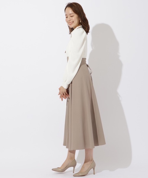 AND COUTURE（アンドクチュール）の「配色切替ピンタックドレス
