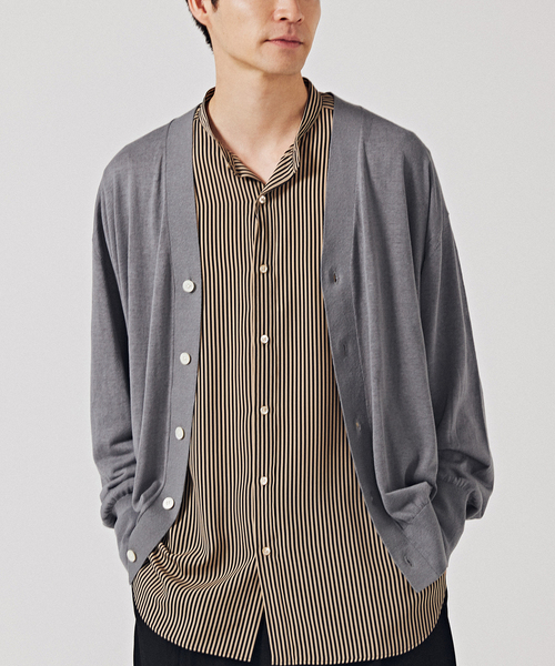 EDIFICE LA BOUCLE（エディフィスラブークル）の「【LA BOUCLE / ラブークル】シルク/リネン ビッグカーディガン（カーディガン/ボレロ・メンズ・ラベンダー/アイボリー/サックスブルー/ブラウン/グレー・2/3）」の3枚目の写真