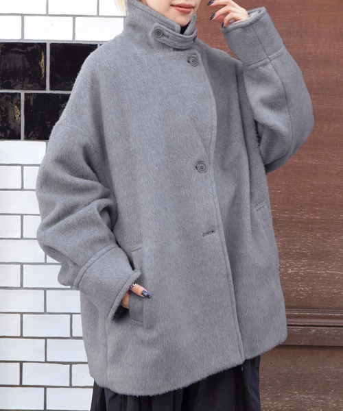 w closet(ダブルクローゼット)の「シャギーコート(ダウンジャケット/コート・レディース・グレー/アイボリー/チェック・FREE)」の2枚目の写真