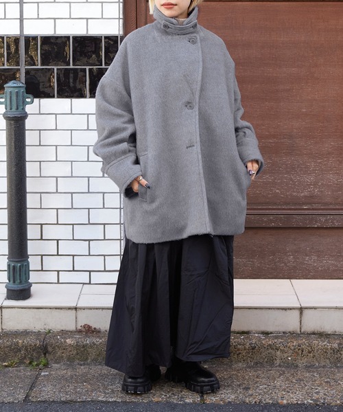 w closet(ダブルクローゼット)の「シャギーコート(ダウンジャケット/コート・レディース・グレー/アイボリー/チェック・FREE)」の22枚目の写真