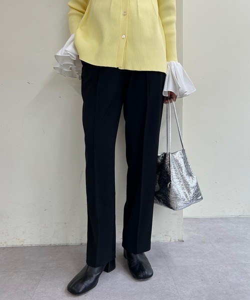 SHENERY(シーナリー)の「ダブルクロステーパードパンツ(その他パンツ・レディース・オフホワイト/ブラック・36/38)」の2枚目の写真