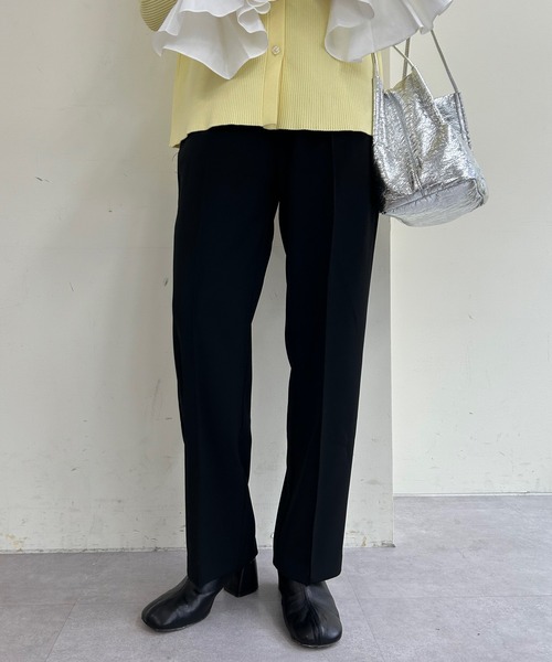 SHENERY(シーナリー)の「ダブルクロステーパードパンツ(その他パンツ・レディース・オフホワイト/ブラック・36/38)」の9枚目の写真