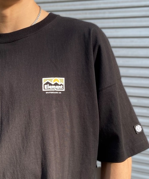 ELEMENT(エレメント)の「ELEMENT/エレメント オーバーサイズTシャツ バックプリントTee クルーネック半袖T BE021-223(Tシャツ/カットソー・メンズ・ブラック/ベージュ/ホワイト・XL/L/M)」の22枚目の写真