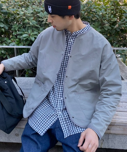 CIAOPANIC TYPY（チャオパニックティピー）の「ナイロンノーカラーシャツジャケット(セットアップ対応)（ナイロンジャケット・メンズ・ライトグレー/ブラック・MEDIUM/LARGE）」の4枚目の写真