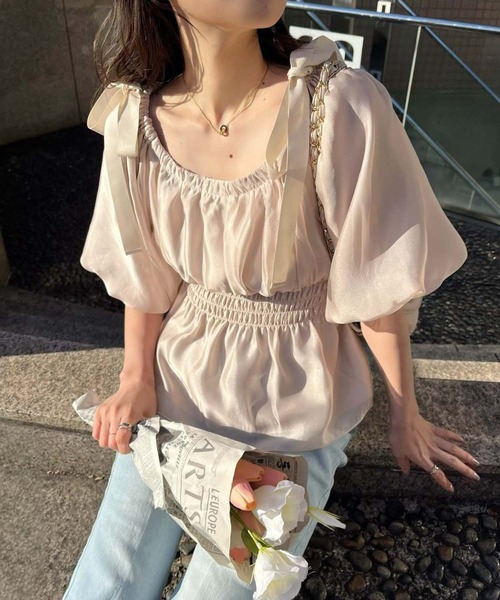 one after another NICE CLAUP(ワンアフターアナザーナイスクラップ)の「リボンオフショルブラウス(シャツ/ブラウス・レディース・サックスブルー/ブラック/ピンクベージュ/アイボリー・FREE)」の16枚目の写真