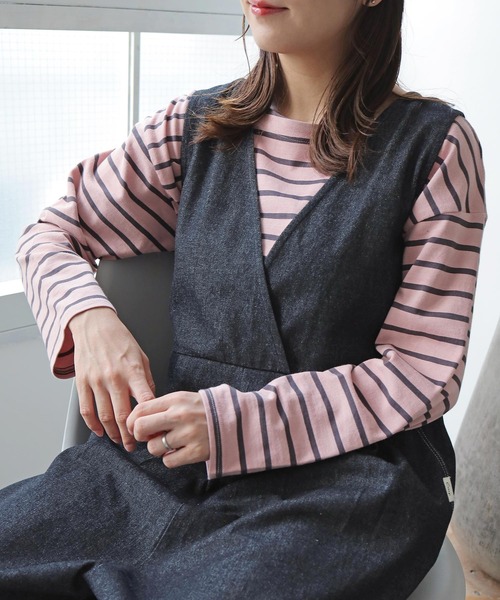 Crisp(クリスプ)の「ボートネックボーダーTシャツ(Tシャツ/カットソー・レディース・グリーン/ピンク/チャコール/ブラック・FREE)」の16枚目の写真