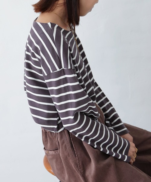 Crisp(クリスプ)の「ボートネックボーダーTシャツ(Tシャツ/カットソー・レディース・グリーン/ピンク/チャコール/ブラック・FREE)」の9枚目の写真