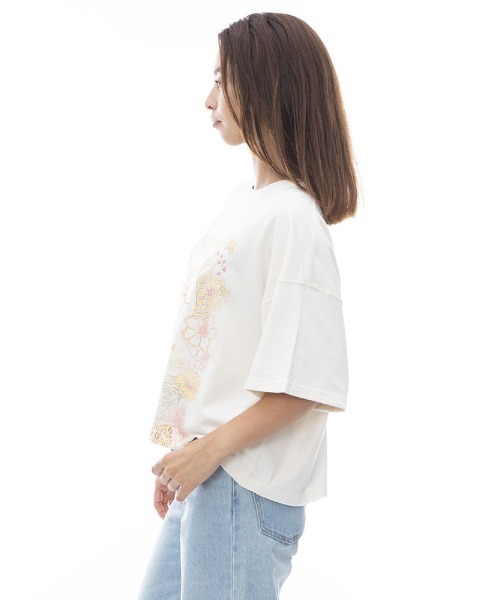 売れ筋商品|||ビラボン Tシャツ レディース トップス Print T-shirt - white セール】BILLABONG レディース GRAPHIC CROPPED TEE Tシャツ