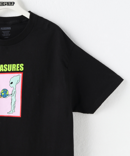 PLEASURES(プレジャー)の「【PLEASURES / プレジャー】GIFT T-SHIRT(Tシャツ/カットソー・メンズ・ホワイト/ブラック・LARGE/MEDIUM)」の6枚目の写真