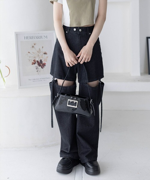 clear（クリア）の「メタリックハンドバッグ≪2024SS≫（ハンドバッグ・レディース・ブラック/シルバー・F）」の8枚目の写真