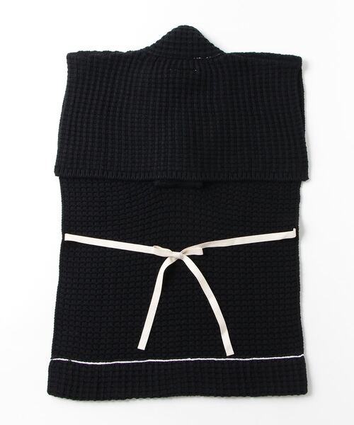 MM6 Maison Margiela(エムエムシックス メゾン マルジェラ)の「STOLE(ベスト・レディース・ブラック・ONE SIZE)」の2枚目の写真
