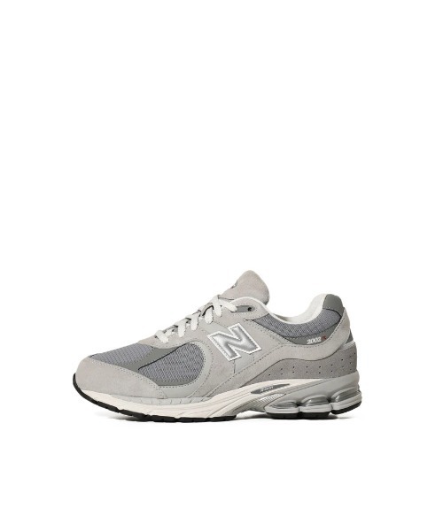 M2002（スニーカー）｜New Balance（ニューバランス）のファッション