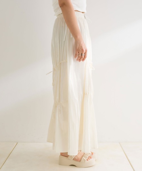 OLIVE des OLIVE（オリーブデオリーブ）の「【WEB限定】アシメリボンドロストロングスカート　1041010240（スカート・レディース・ブラック/オフホワイト/シルバー・FREE）」の8枚目の写真