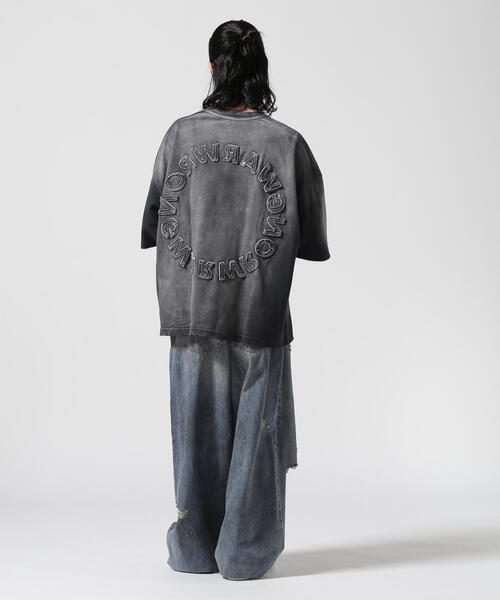 DANKE SCHON（ダンケシェーン）の「DankeSchon/ダンケシェーン/PIGMENT SPRAYING CIRCLE S/S TEE/半袖Tシャツ（Tシャツ/カットソー・メンズ・ブラック/グレー・L/M）」の5枚目の写真