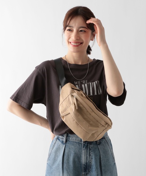 GLOBAL WORK（グローバルワーク）の「撥水スマらくボディバッグ/126876（ボディバッグ/ウエストポーチ・メンズ・グレー/ブラック/ベージュ・ONE SIZE）」の15枚目の写真