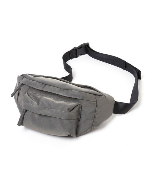 GLOBAL WORK（グローバルワーク）の「撥水スマらくボディバッグ/126876（ボディバッグ/ウエストポーチ・メンズ・グレー/ブラック/ベージュ・ONE SIZE）」の17枚目の写真