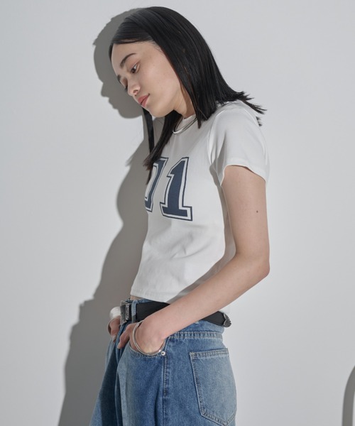 MERLOT（メルロー）の「ナンバリングTシャツ（Tシャツ/カットソー・レディース・ライトブルー/イエロー/ホワイト・FREE）」の7枚目の写真