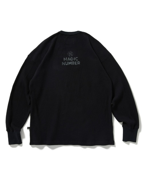 MAGIC NUMBER(マジック ナンバー)の「【MAGIC NUMBER】STOCK LOGO THERMAL L/S T-SHIRT / ストックロゴ サーマル ロングスリーブティーシャツ(Tシャツ/カットソー・メンズ・ブラック/オフホワイト/オリーブ・MEDIUM/LARGE/X-LARGE)」の5枚目の写真
