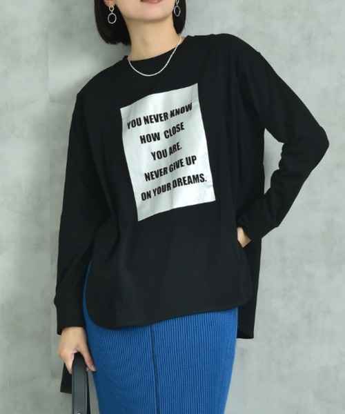 INTERPLANET(インタープラネット)の「箔プリントラウンドヘムロンT(Tシャツ/カットソー・レディース・グレー/オフホワイト/ブラック・FREE)」の3枚目の写真
