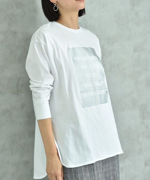INTERPLANET(インタープラネット)の「箔プリントラウンドヘムロンT(Tシャツ/カットソー・レディース・グレー/オフホワイト/ブラック・FREE)」の14枚目の写真