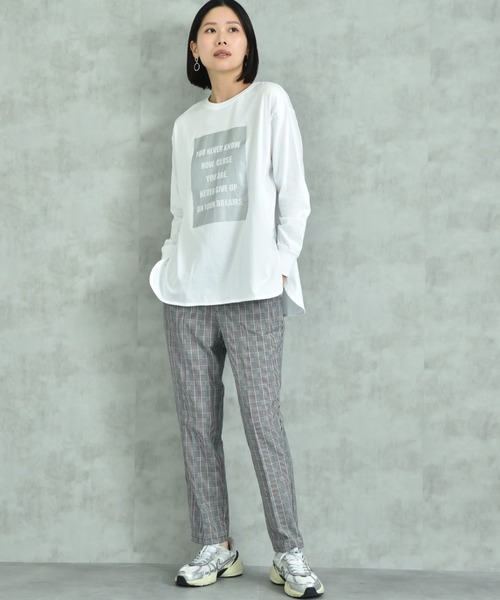INTERPLANET(インタープラネット)の「箔プリントラウンドヘムロンT(Tシャツ/カットソー・レディース・グレー/オフホワイト/ブラック・FREE)」の21枚目の写真