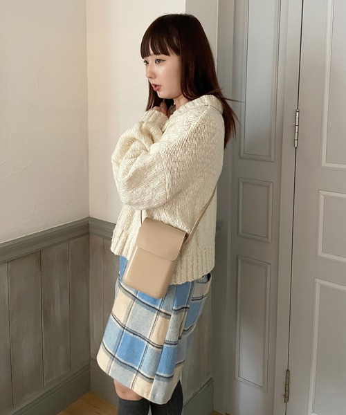 RUBY AND YOU（ルビーアンドユー）の「［select］ミニショルダー（ショルダーバッグ・レディース・ベージュ/レッド・FREE）」の4枚目の写真