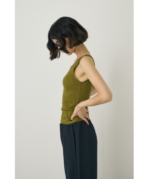 M_（エムアンダーバー）の「オーガニックコットン×リサイクルポリエステルチュールの2WAYタンクトップ（タンクトップ・レディース・ブラック/ライトベージュ/グリーン・FREE）」の22枚目の写真