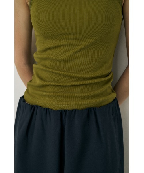 M_（エムアンダーバー）の「オーガニックコットン×リサイクルポリエステルチュールの2WAYタンクトップ（タンクトップ・レディース・ブラック/ライトベージュ/グリーン・FREE）」の18枚目の写真