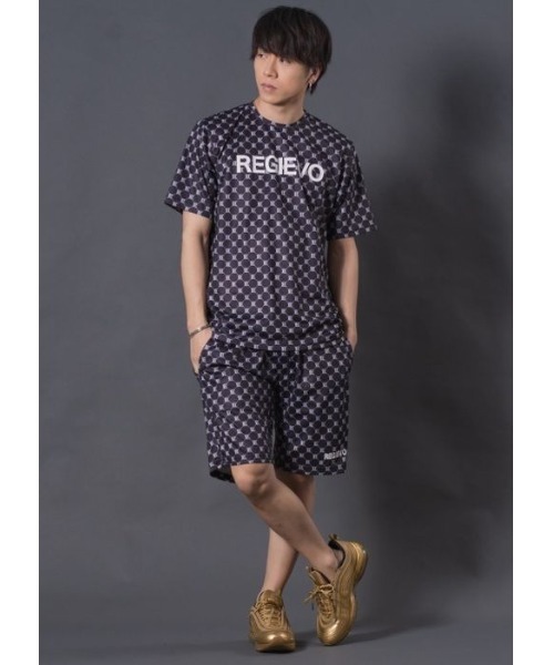 RE730(アールイーセブンサーティー)の「【REGIEVO】ロゴモノグラム Tシャツ(Tシャツ/カットソー・メンズ・ブラック/レッド/オフホワイト・X-LARGE/LARGE/MEDIUM)」の11枚目の写真