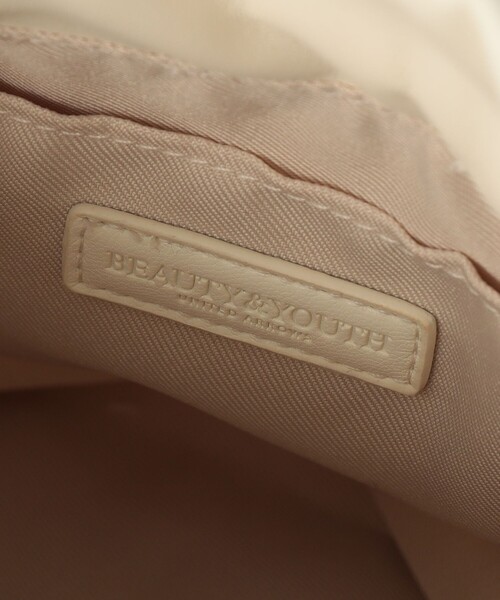 BEAUTY&YOUTH UNITED ARROWS(ビューティーアンドユースユナイテッドアローズ)の「スタッズ ドロストバッグ(ハンドバッグ・レディース・ブラック/オフホワイト・FREE)」の13枚目の写真