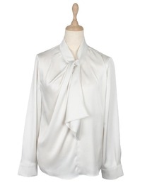 12Twelve Agenda（トゥエルブ　アジェンダ）の「【再入荷!ベストセラー】ねじりボウタイブラウス（シャツ/ブラウス）」