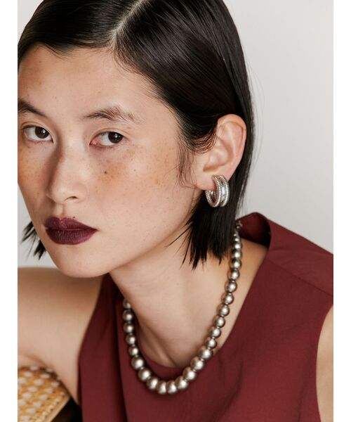 UN3D.(アンスリード)の「DOUBLE COIL EARRING / ダブルコイルイヤリング(イヤリング・レディース・シルバー/ゴールド・FREE)」の4枚目の写真