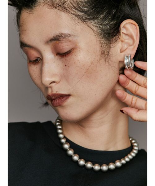 UN3D.(アンスリード)の「DOUBLE COIL EARRING / ダブルコイルイヤリング(イヤリング・レディース・シルバー/ゴールド・FREE)」の9枚目の写真