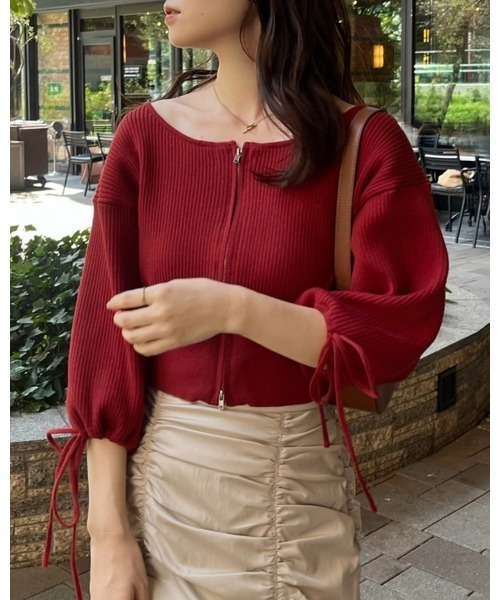 Cherie chuu(シェリーチュウ)の「【Cherie chuu】ダブルジップニット(ニット/セーター・レディース・ピンク/レッド/アイボリー/ブラック・FREE)」の4枚目の写真