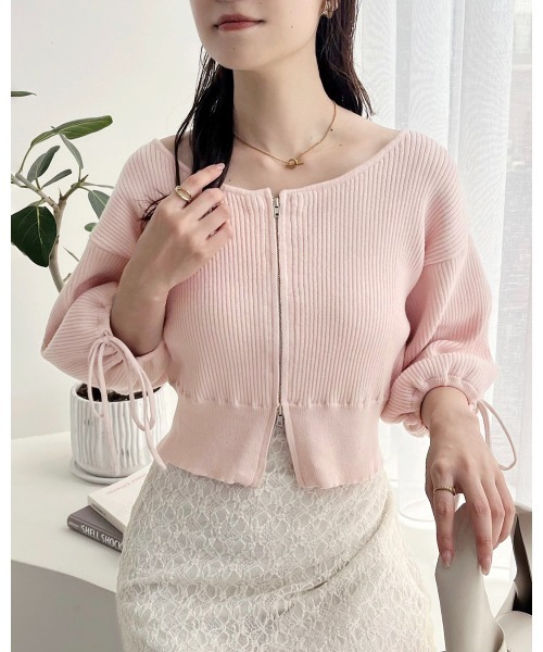 Cherie chuu(シェリーチュウ)の「【Cherie chuu】ダブルジップニット(ニット/セーター・レディース・ピンク/レッド/アイボリー/ブラック・FREE)」の3枚目の写真