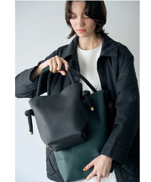 ZUCCa(ズッカ)の「YACHT ROPE BAG / バッグ(トートバッグ・レディース・ブラック/ホワイト/グリーン・FREE)」の11枚目の写真