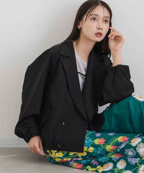 KATHARINE ROSS（キャサリンロス）の「【KATHARINE ROSS】クロップトトレンチジャケット（トレンチコート・レディース・ブラック/ベージュ・MEDIUM）」の2枚目の写真