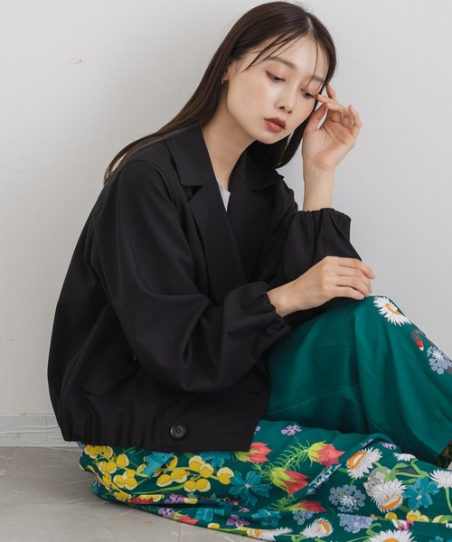 KATHARINE ROSS（キャサリンロス）の「【KATHARINE ROSS】クロップトトレンチジャケット（トレンチコート・レディース・ブラック/ベージュ・MEDIUM）」の5枚目の写真