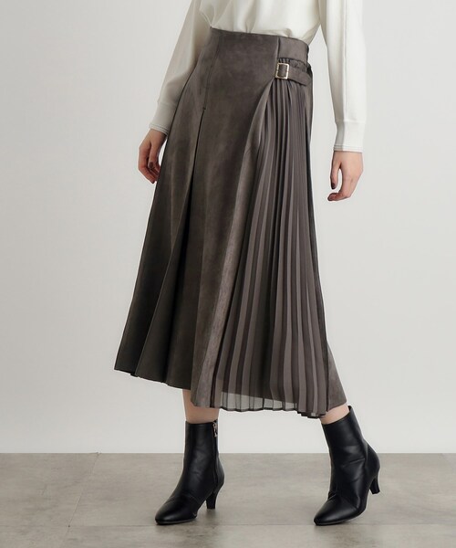 grove（グローブ）の「◆マシュマロタッチスエード調サイドベルトスカート（スカート・レディース・ナチュラル/ダークグレー/パープル・02/03/04/05/01）」の2枚目の写真