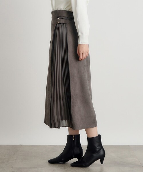 grove（グローブ）の「◆マシュマロタッチスエード調サイドベルトスカート（スカート・レディース・ナチュラル/ダークグレー/パープル・02/03/04/05/01）」の18枚目の写真