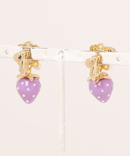 tone（トーン）の「【Arivenalice】全11色 milky strawberry フラワービジュー イヤリング(MA)（イヤリング・レディース・ブルー系その他/ホワイト/ブルー/オレンジ/ブラウン/グリーン/ピンク/レッド/パープル/イエロー/ブラック・FREE）」の12枚目の写真