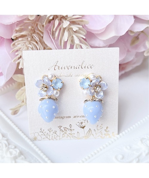 tone（トーン）の「【Arivenalice】全11色 milky strawberry フラワービジュー イヤリング(MA)（イヤリング・レディース・ブルー系その他/ホワイト/ブルー/オレンジ/ブラウン/グリーン/ピンク/レッド/パープル/イエロー/ブラック・FREE）」の6枚目の写真