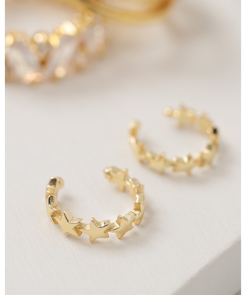 ChooMia(チュミア)の「スターラインイヤーカフ(イヤーカフ・レディース・ゴールド/シルバー・FREE)」の4枚目の写真