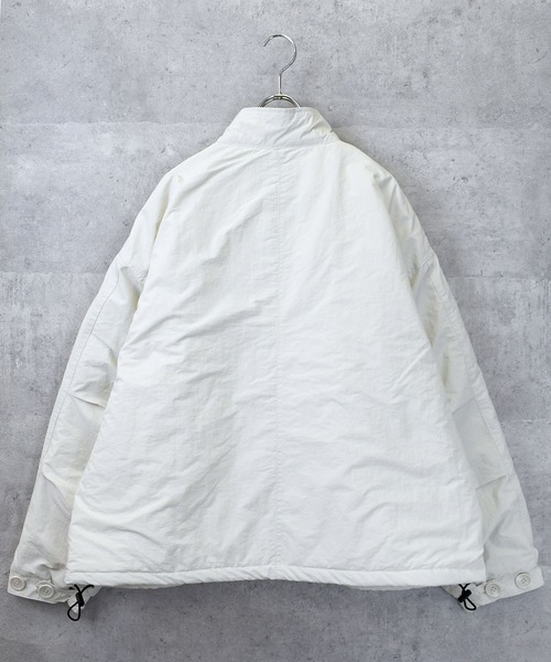Anytime Songs（エニータイムソングス）の「stand collar nylon short mods coat/スタンドカラー ナイロン ショートモッズコート（ブルゾン・メンズ・オフホワイト/カーキ/ブラック・M/XL/L）」の4枚目の写真