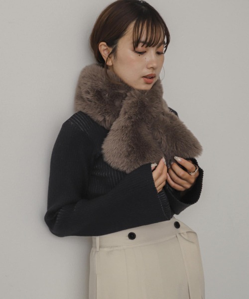 SENSE OF PLACE by URBAN RESEARCH（センスオブプレイスバイアーバンリサーチ）の「『WEB/一部店舗限定』ボリュームエコファーティペット（マフラー・レディース・ベージュ/ブラウン/モカ・ONE）」の5枚目の写真