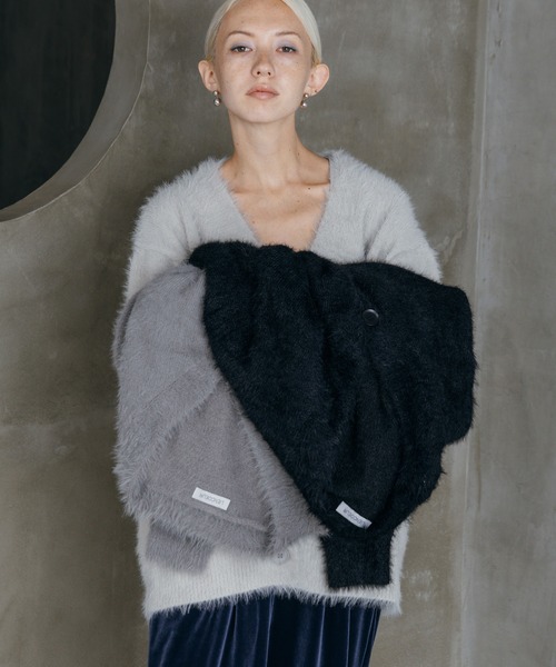 LIENCOEUR(リアンクール)の「シャギーオーバーカーデ(カーディガン/ボレロ・レディース・ダークグレー/ライトグレー/ブラック・FREE)」の6枚目の写真